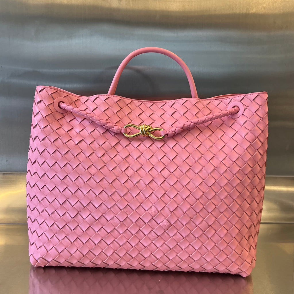 BOTTEGA VENETA LARGE ANDIAMO 45CM PINK LAMBSKIN