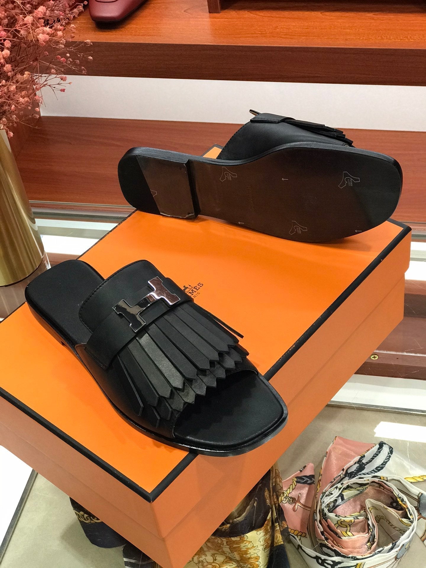 HERMES ROYAL SANDAL BLACK LAMBSKIN