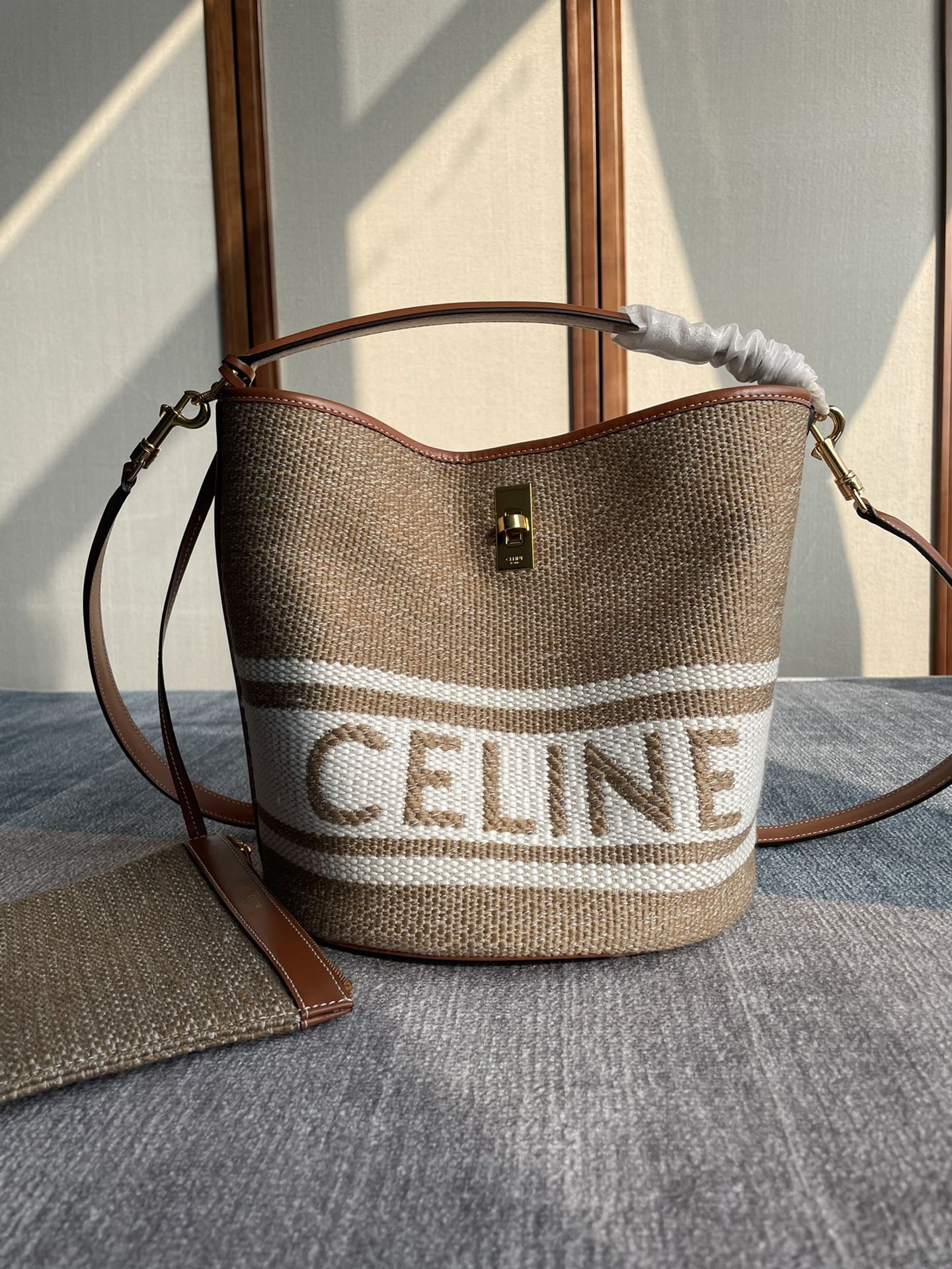 CELINE BUCKET 25 IN PRINTED CANVAS BROWN WHITE