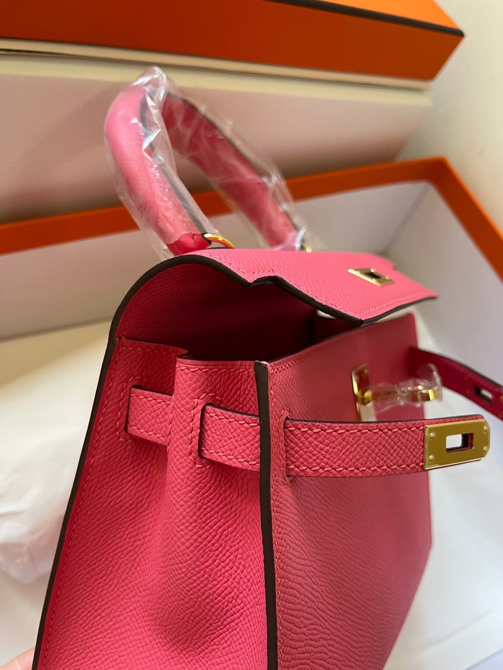 HERMES KELLY MINI 20 BAG IN RED PINK CALFSKIN WITH GOLD HARDWARE