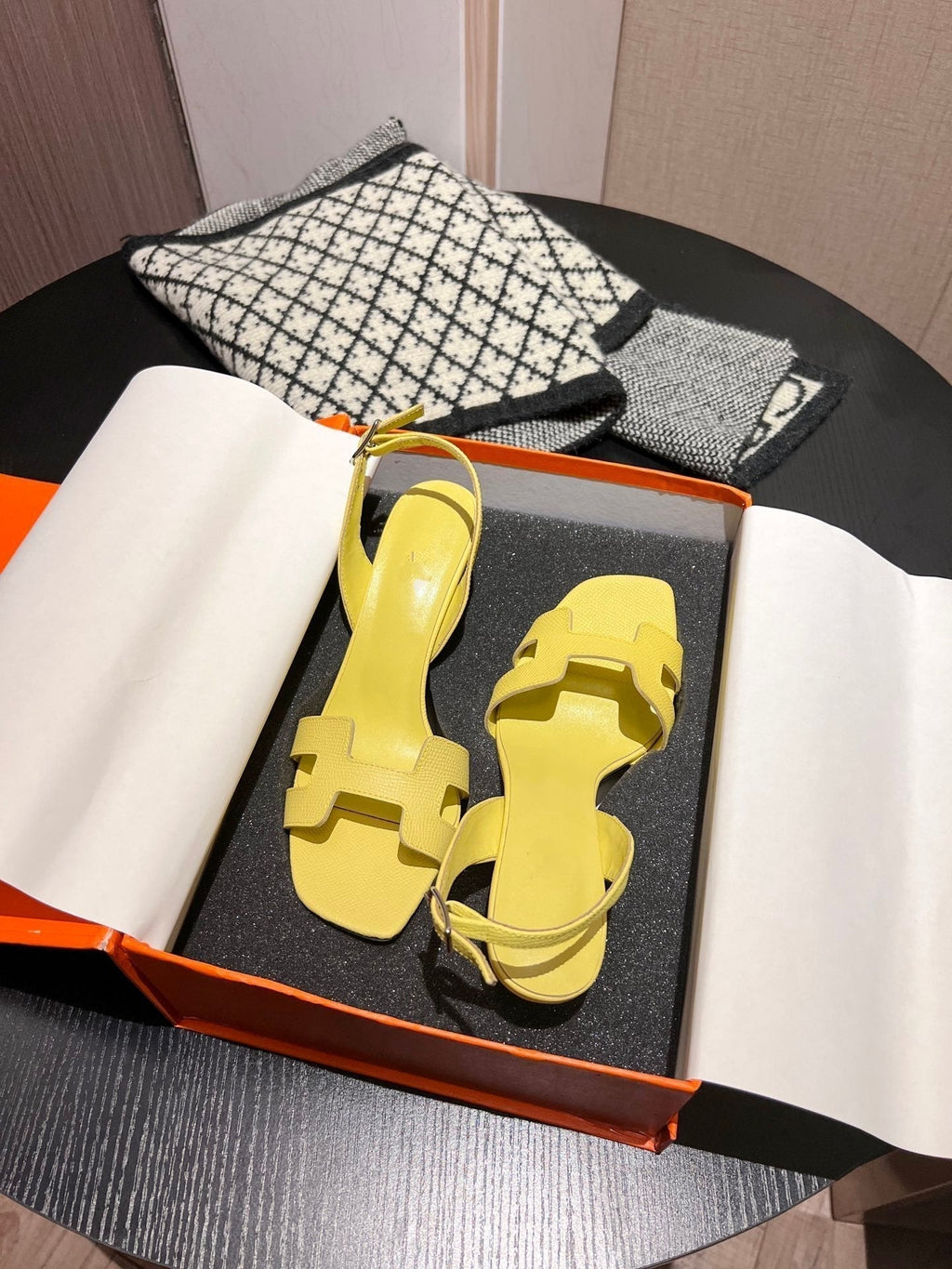 HERMES Slingback Sandal Eternite 95 Lemon