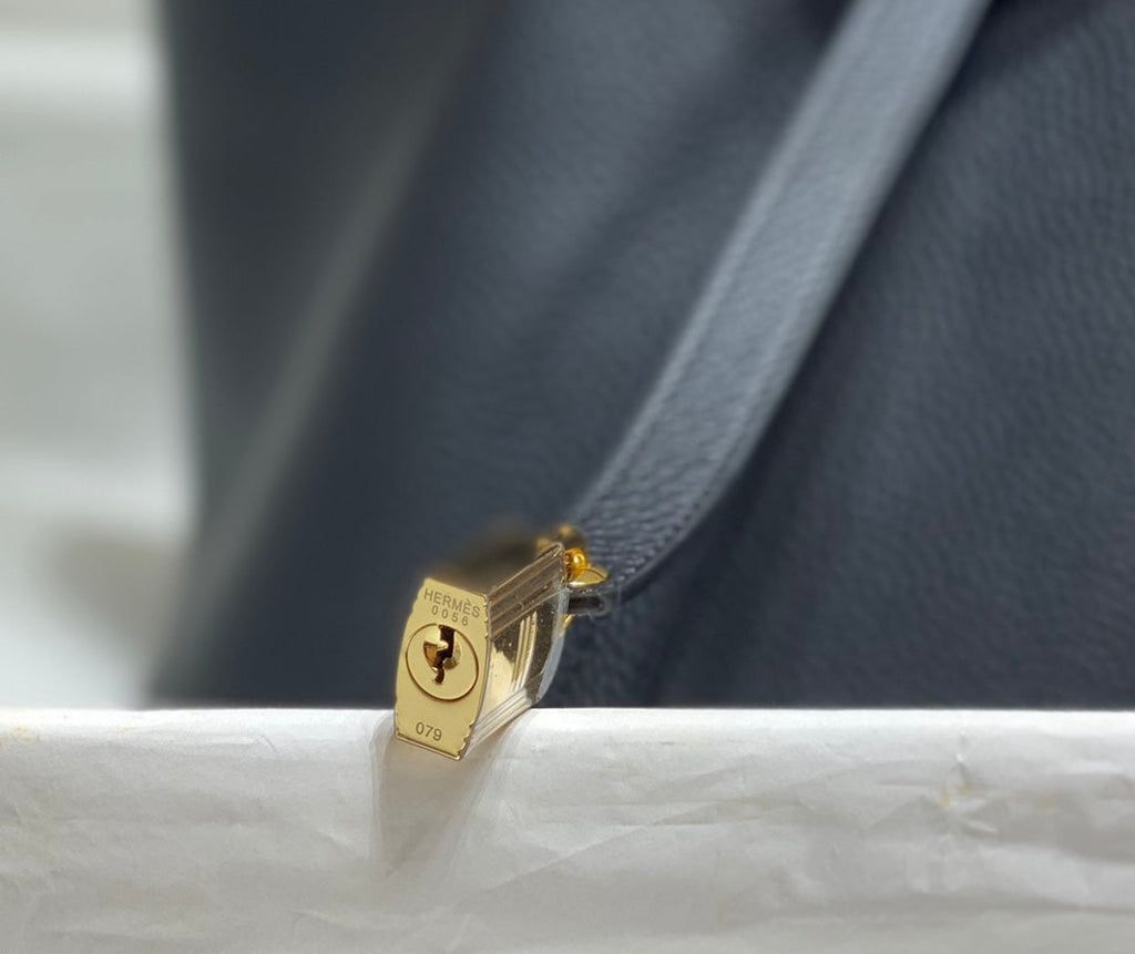HERMES picotin lock 22 black togo ghw