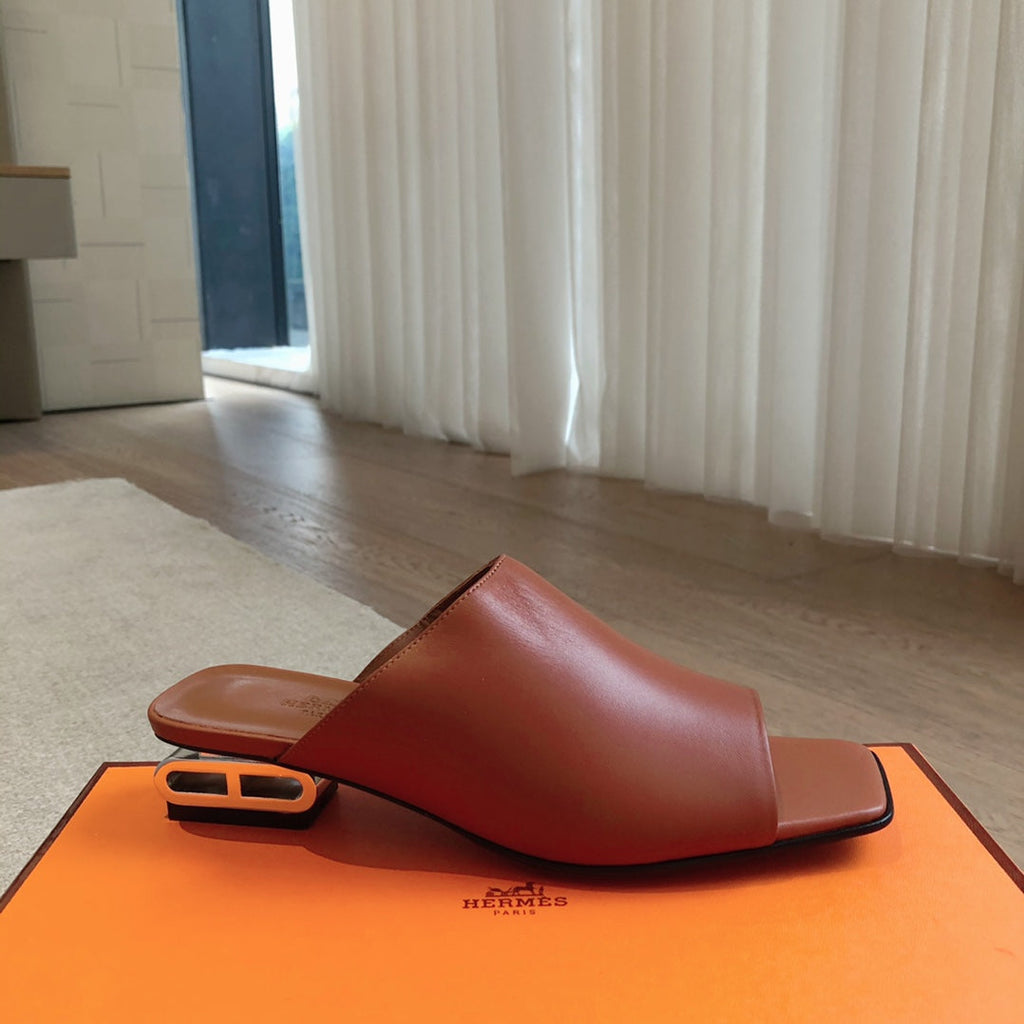 HERMES ICONIQUE 25 SANDAL CARAMEL CALFSKIN