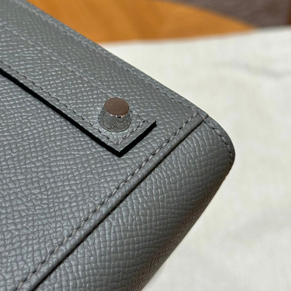 HERMES BIRKIN FAUBOURG TOUCH 20 IN DOVE GRAY CALFSKIN WITH SILVER HARDWARE