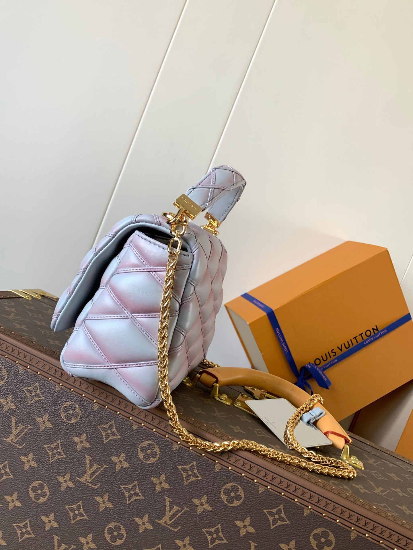 LOUIS VUITTON LV 25S GO-14 MM 23 IN LAVENDER GRAY QUILTED LAMBSKIN GOLD HARDWARE