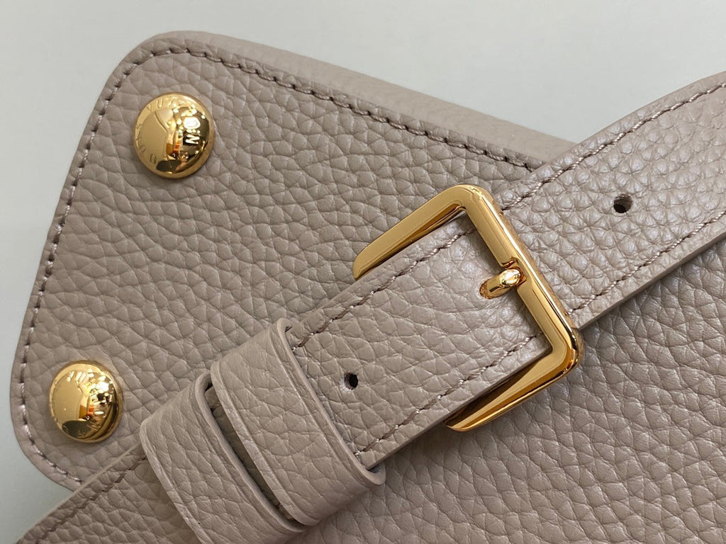 LOUIS VUITTON CAPUCINES BB 27 IN KHAKI BROWN TAURILLON